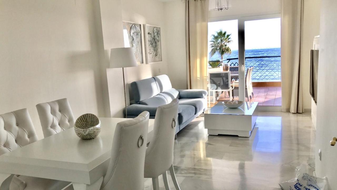 Mi Capricho B17 Beachfront Apartment Sitio de Calahonda Bagian luar foto