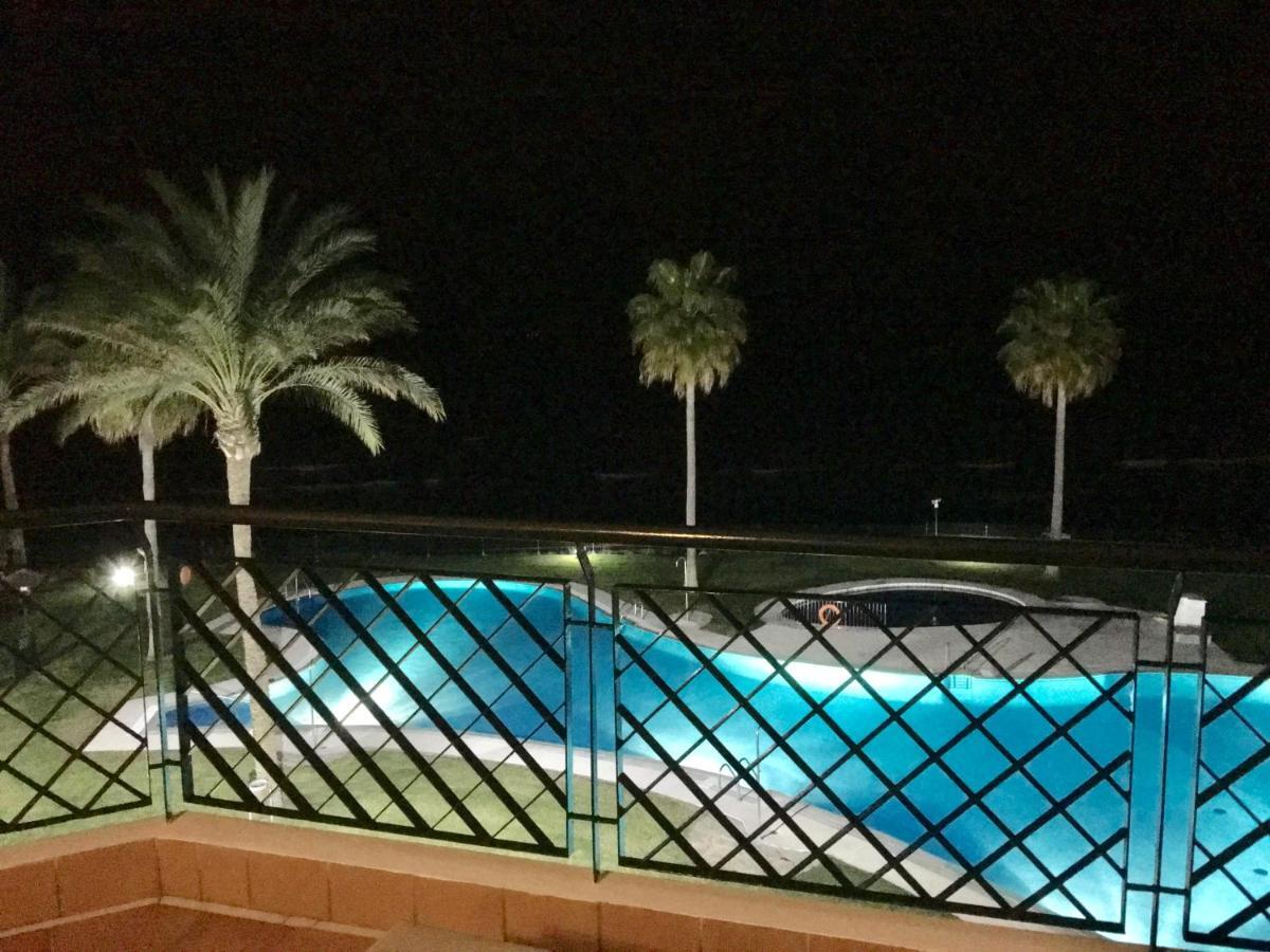 Mi Capricho B17 Beachfront Apartment Sitio de Calahonda Bagian luar foto